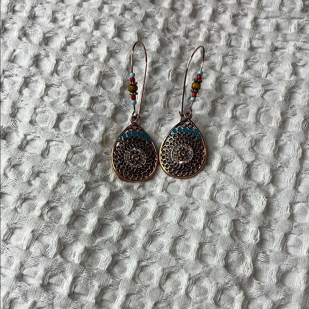 Elegant Gold and Blue Teardrop Earrings